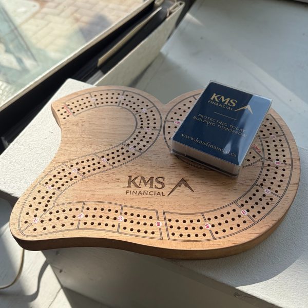 Customizing a classic with laser engraving and custom printed cards for KMS Financial #cribbageboard 
💙🩷💛🖤